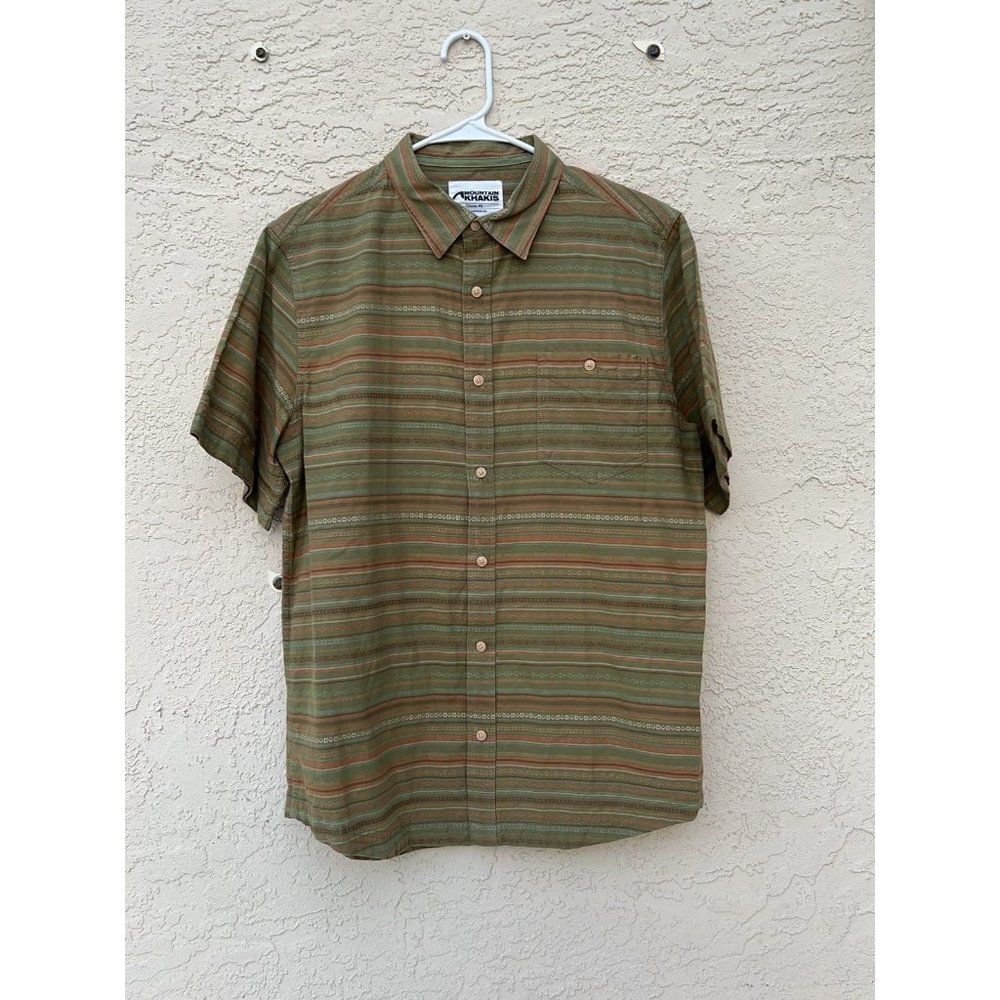 Mountain Khakis short sleeve button down shirt mens size large